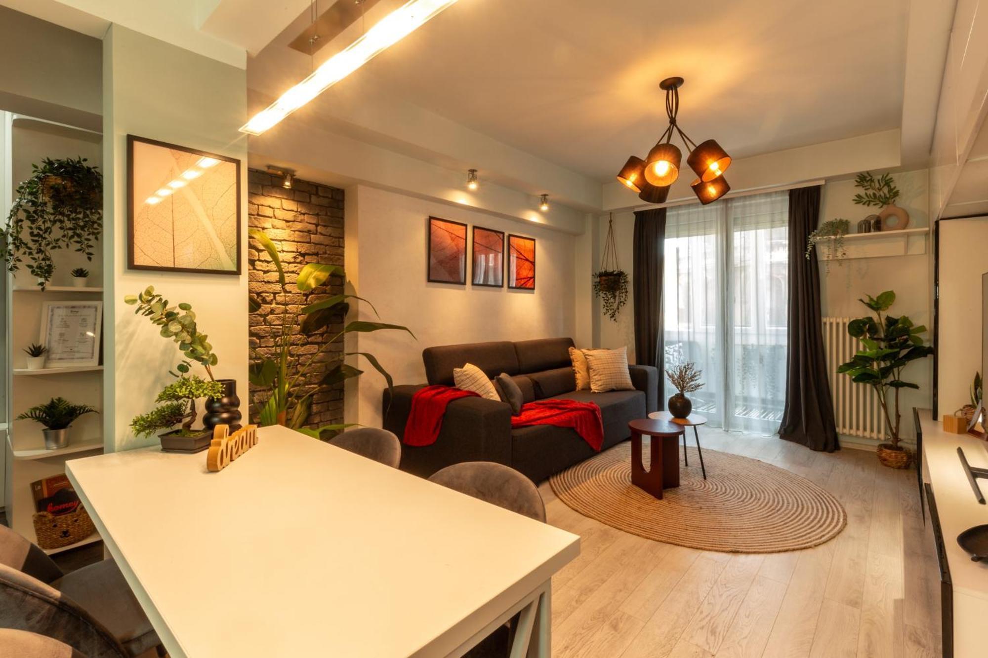 Modern 1Br Apt In The Old Town: The Perfect Choice Bucarest Extérieur photo